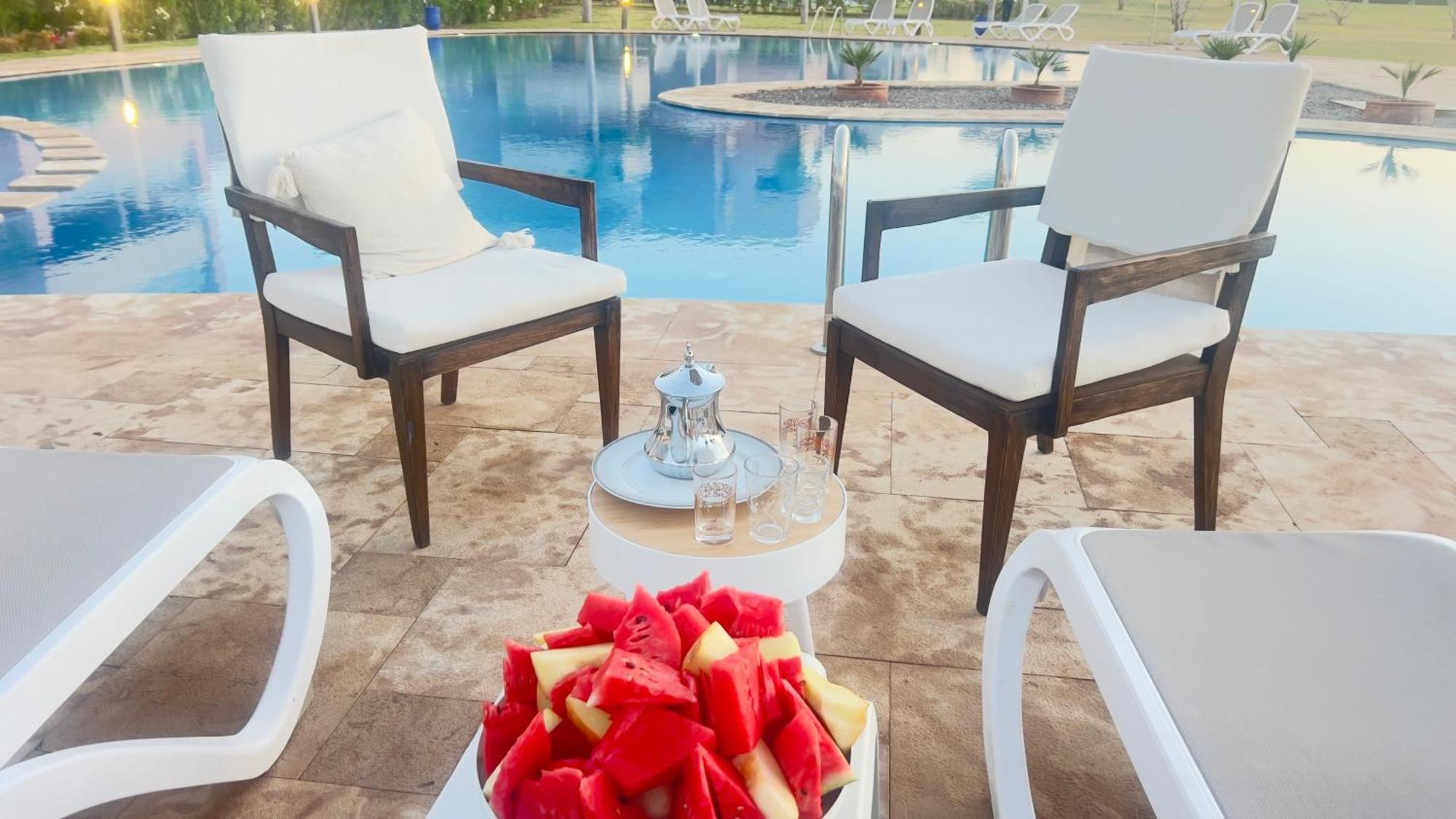 Mini-Villa Situee Dans Une Residence Prestigia A Marrakech, Avec Une Vue Sur La Piscine Et Le Golf Une Securite 24H Sur 24 Et Une Proximite Ideale De L Aeroport 5 Minutes C Est Une Offre Parfaite Pour Des Vacances Marraquexe Exterior foto