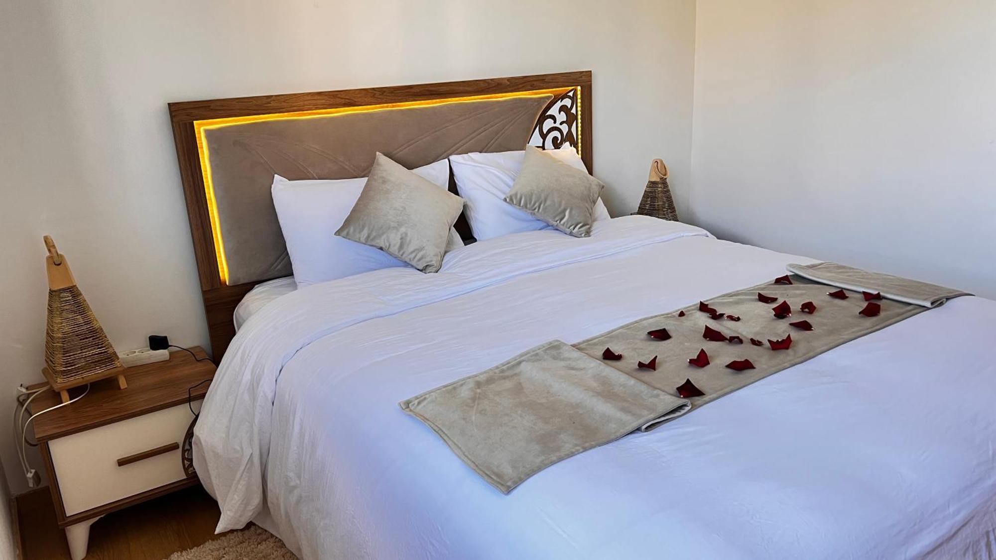 Mini-Villa Situee Dans Une Residence Prestigia A Marrakech, Avec Une Vue Sur La Piscine Et Le Golf Une Securite 24H Sur 24 Et Une Proximite Ideale De L Aeroport 5 Minutes C Est Une Offre Parfaite Pour Des Vacances Marraquexe Exterior foto